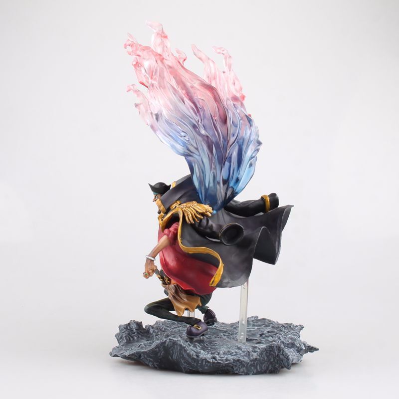 Figurine One Piece Barbe Noire Marshall D. Teech