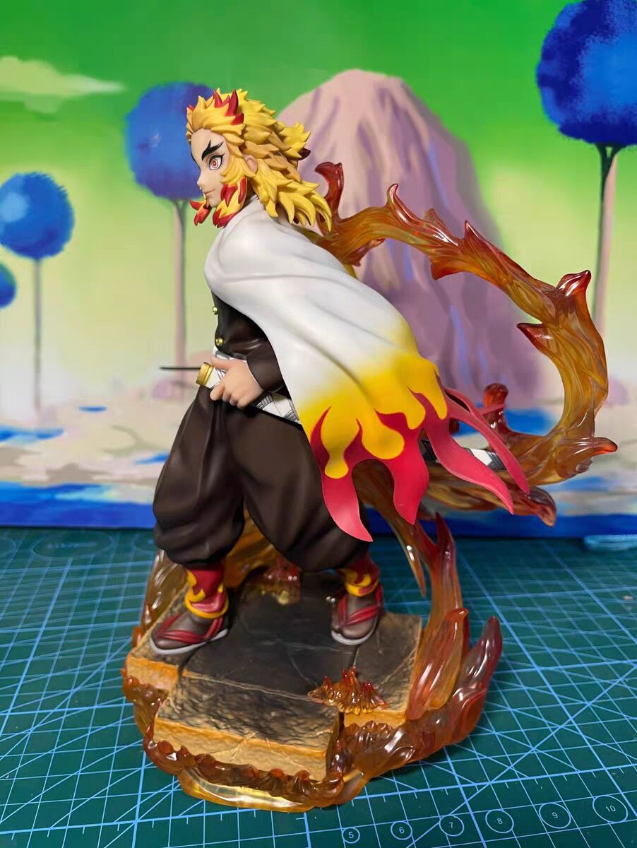 Figurine Demon Slayer Rengoku Kyojuro Hashira