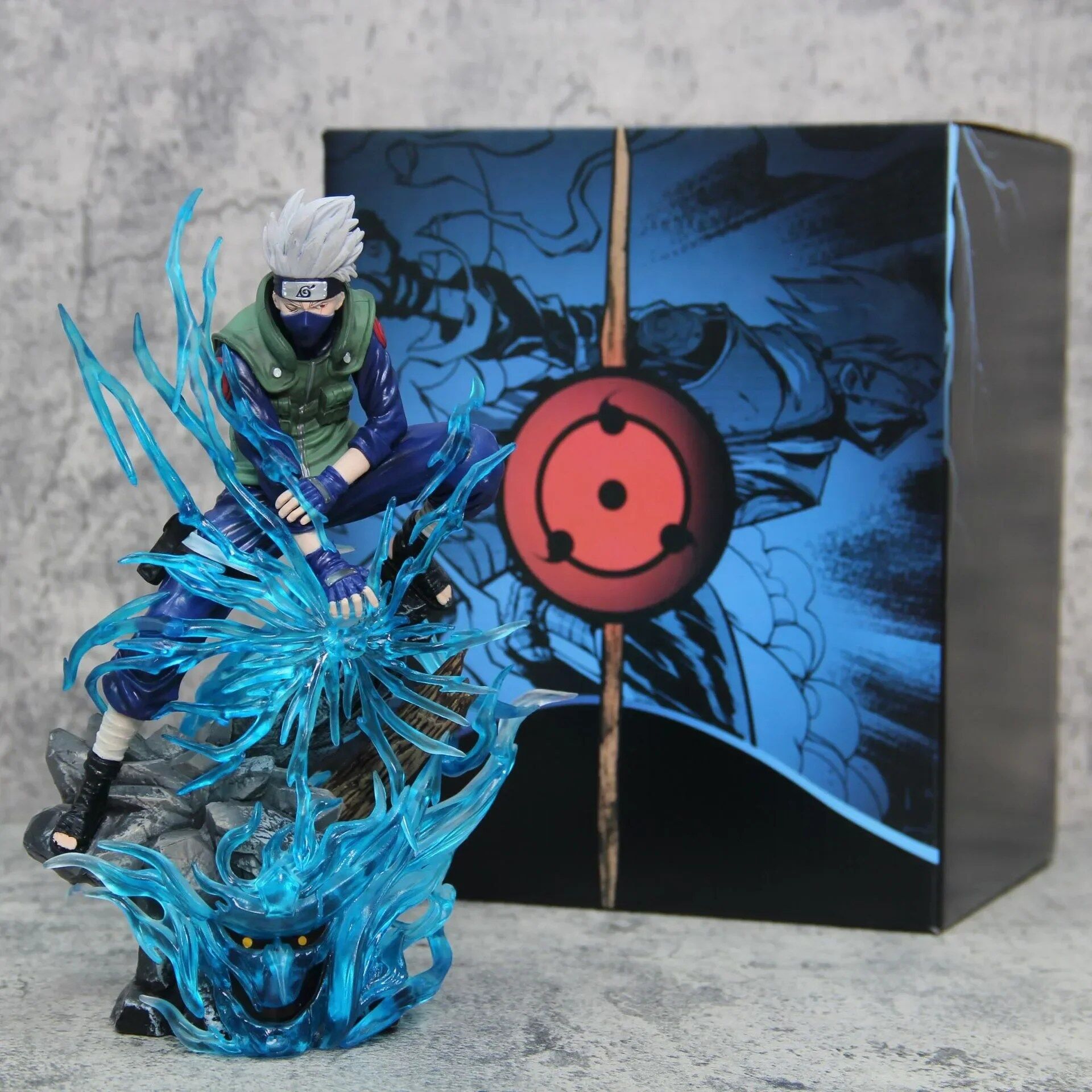 Figurine Naruto Hatake Kakashi - Le Ninja Copieur en PVC de 24 cm