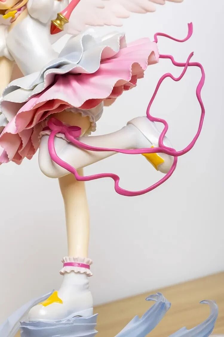 Figurine Sakura Kinomoto et Cerberus Figurine Cardcaptor Sakura