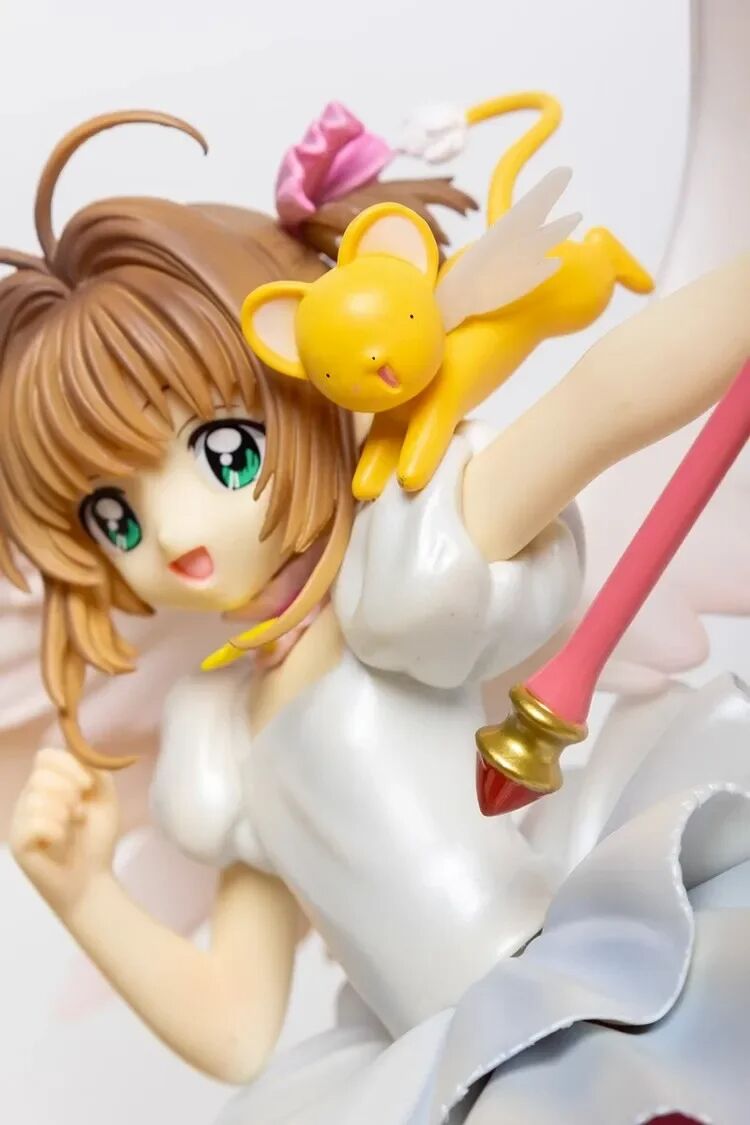Figurine Sakura Kinomoto et Cerberus Figurine Cardcaptor Sakura